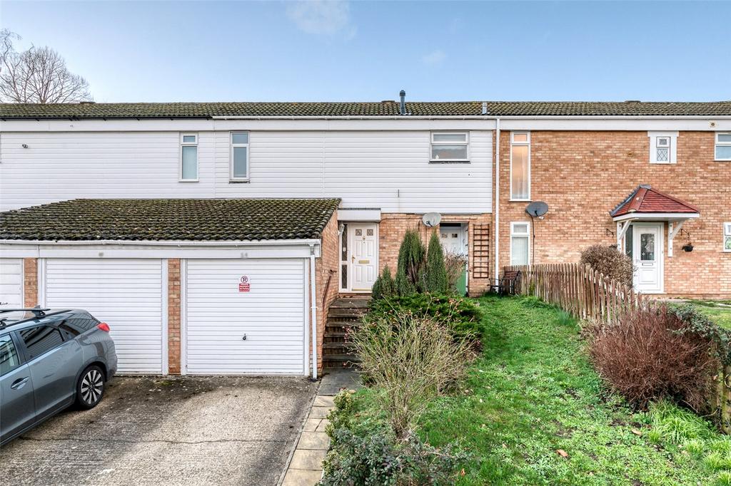 Donnybrook, Bracknell, Berkshire, RG12 3 bed terraced house £380,000