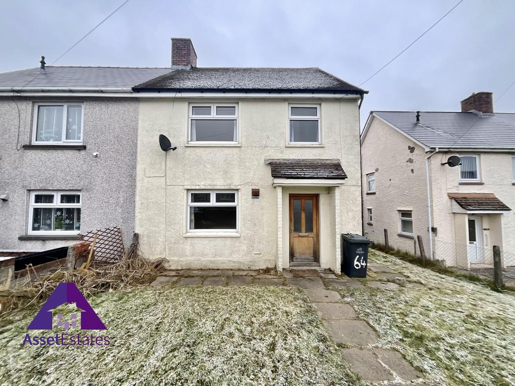 Badminton Grove, Ebbw Vale, NP23 5UN 3 bed semidetached house £125,000