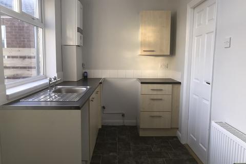 2 bedroom terraced house to rent, Rockford Avenue, Hull HU8