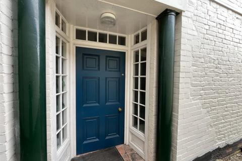 undefined, Flat 2, Broadbent House