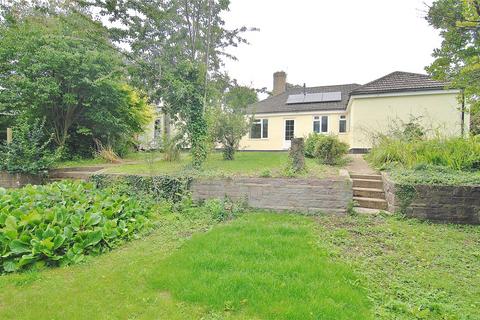 High Field Blacklow Close, North Woodchester, Stroud, GL5 5PT