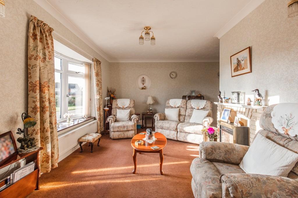 Fakenham 2 bed semidetached bungalow £315,000
