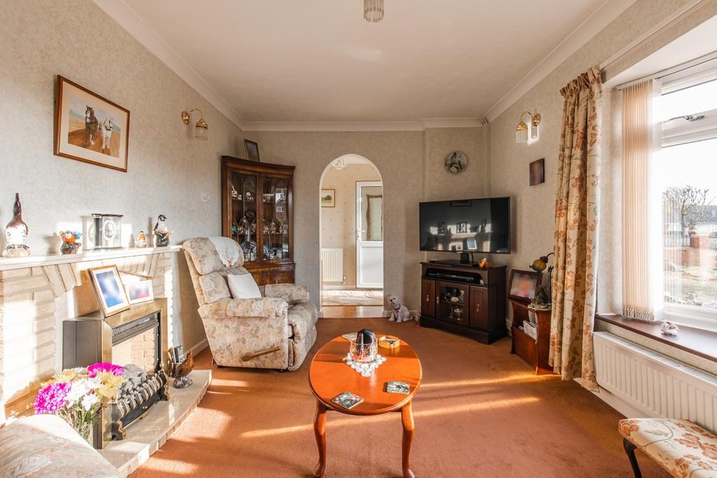 Fakenham 2 bed semidetached bungalow £315,000