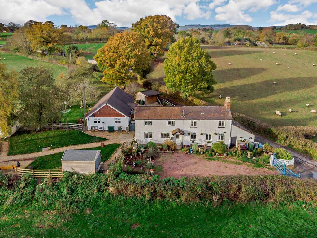 Dilwyn, Hereford 3 bed detached house for sale £625,000