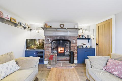 undefined, Barton Gate, Barton Under Needwood
