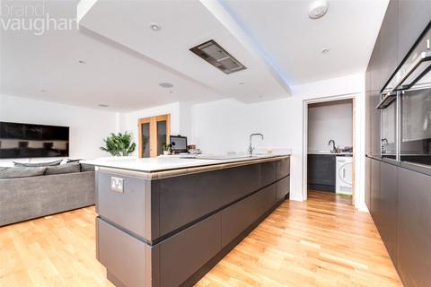 undefined, Highbank, Brighton, BN1