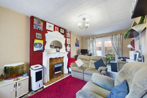 2 bedroom semi-detached house for sale, Gilsland Crescent, Darlington