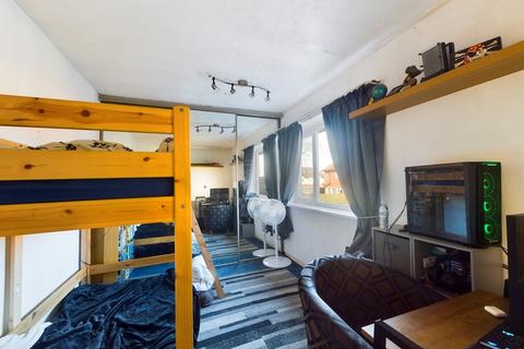 2 bedroom semi-detached house for sale, Gilsland Crescent, Darlington