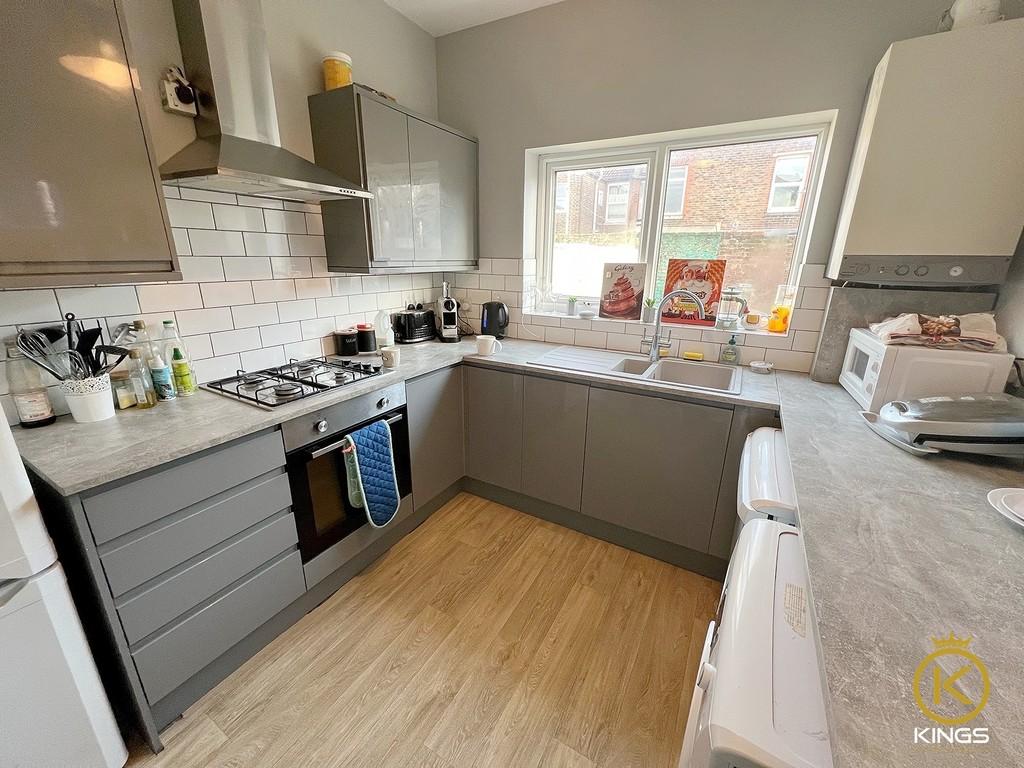 Jubilee Road, Portsmouth 3 bed terraced house £1,380 pcm (£318 pw)
