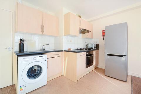 1 bedroom flat to rent, Old Kent Road, London