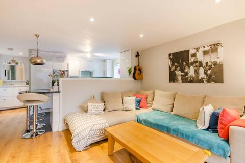 144 Telegraph Place, London, E14 9XD