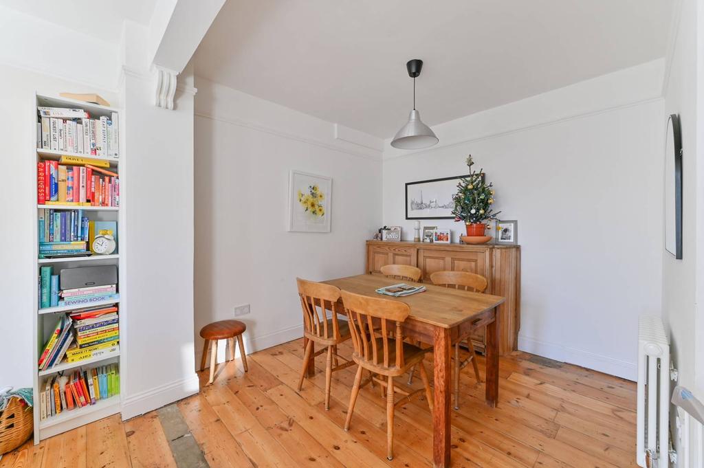 Harrington Road, London, SE25, South Norwood, London, SE25 4 bed