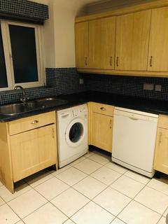 3 bedroom apartment to rent, Brotherton Drive, Salford, M3 6BH