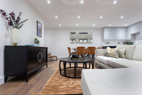 16 Hillcrest Road, Acton, London, W3 9RZ