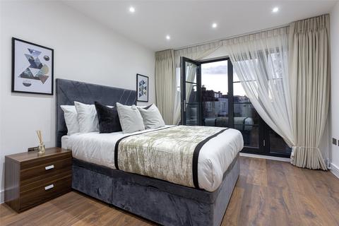 16 Hillcrest Road, Acton, London, W3 9RZ