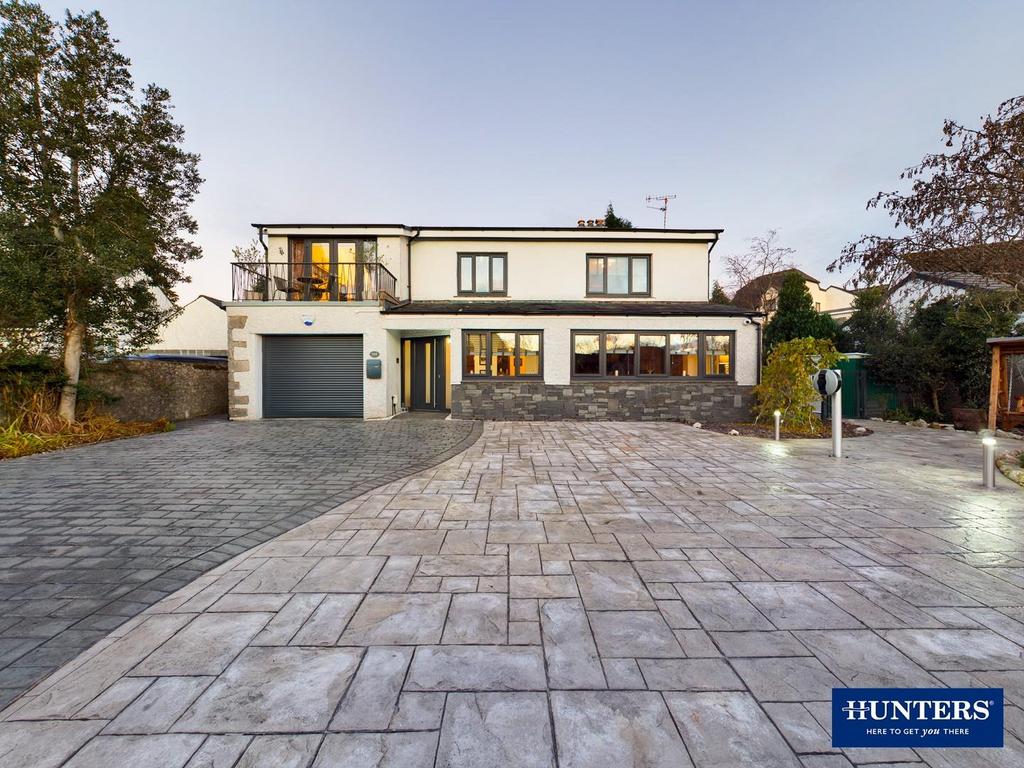 Oxenholme Road, Kendal 6 bed detached house £900,000