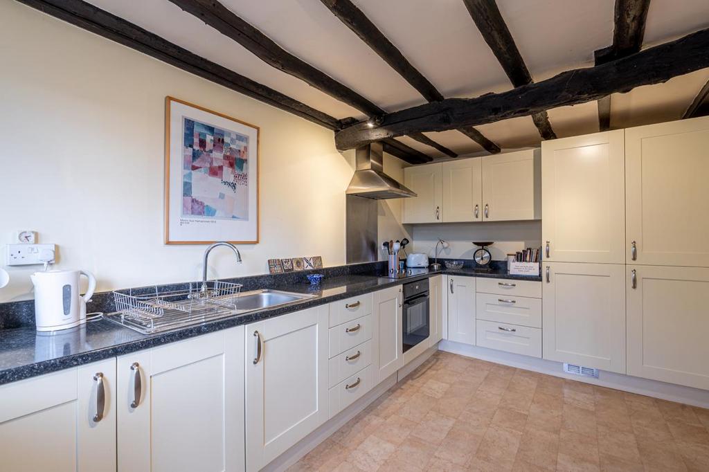 Wrelton, Pickering 3 bed cottage for sale £275,000