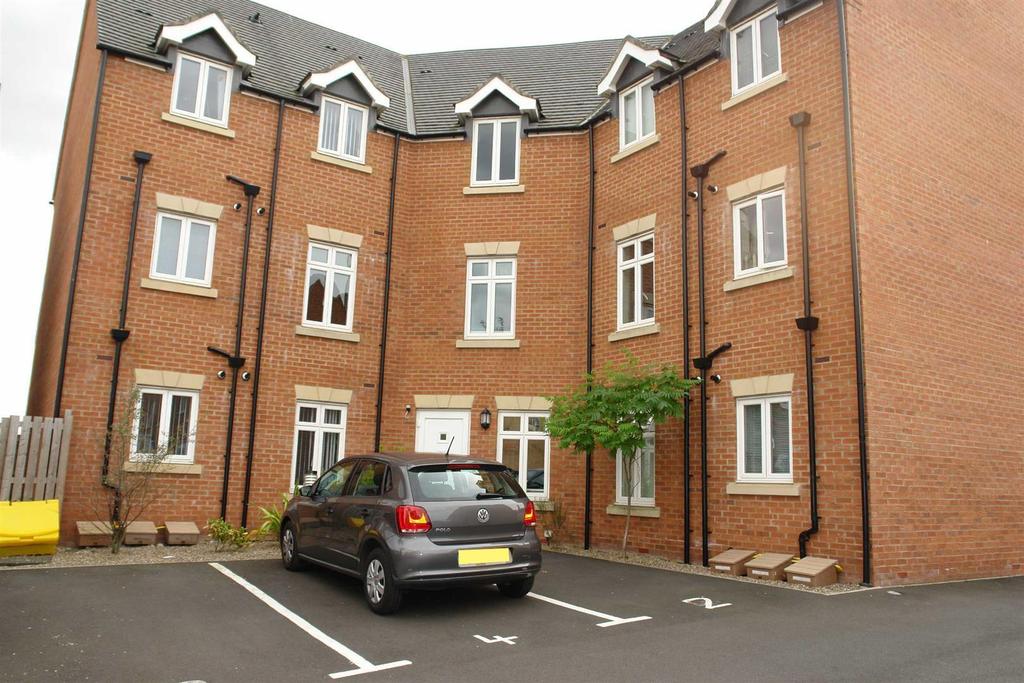 Landfall Drive, Hebburn 2 bed flat £600 pcm (£138 pw)