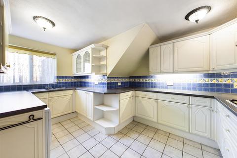 68 Bellfield, Croydon, CR0 9JX