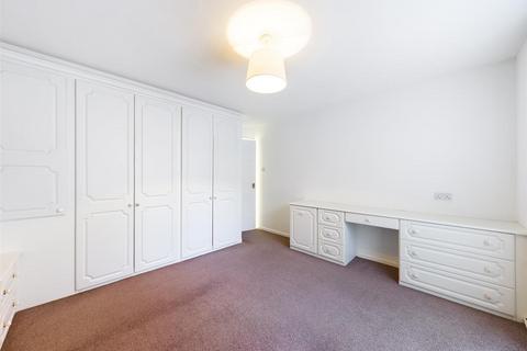 68 Bellfield, Croydon, CR0 9JX