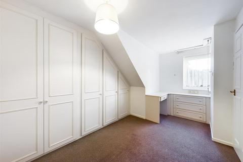 68 Bellfield, Croydon, CR0 9JX
