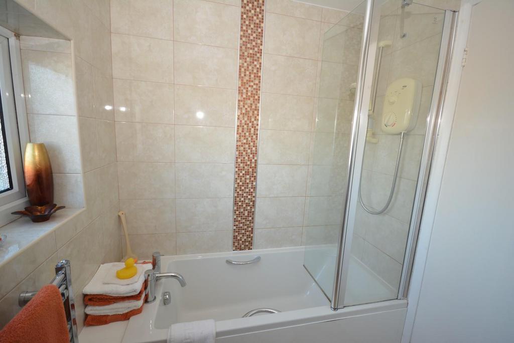 Bath 02.jpg