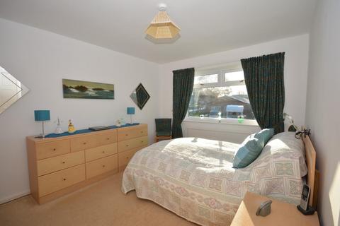 5 Barton Crescent, Chesterfield, S40 4UH