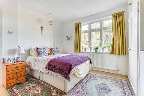 4 bedroom end of terrace house for sale - Guildford Road, London