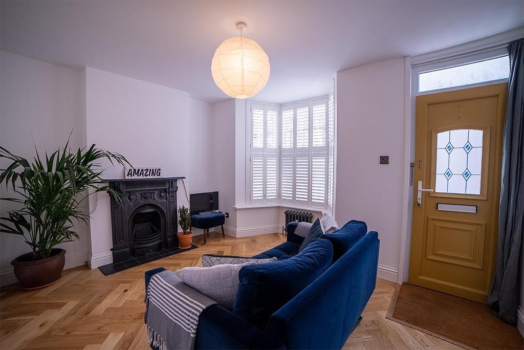 Milton Avenue, Margate 2 bed terraced house £1,000 pcm (£231 pw)