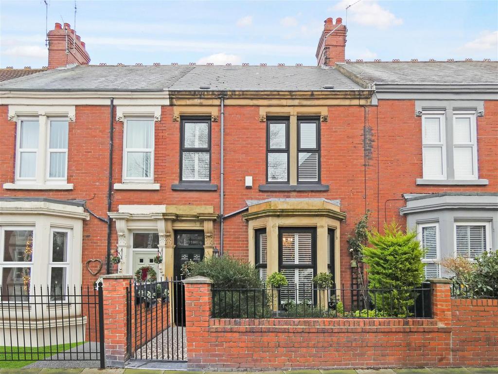 Park Avenue, Whitley Bay 3 bed terraced house £375,000