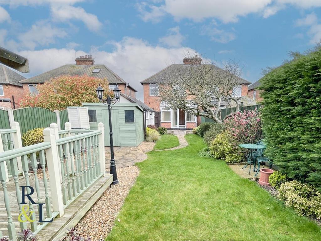 Eltham Road, West Bridgford, Nottingham 3 bed semidetached house £