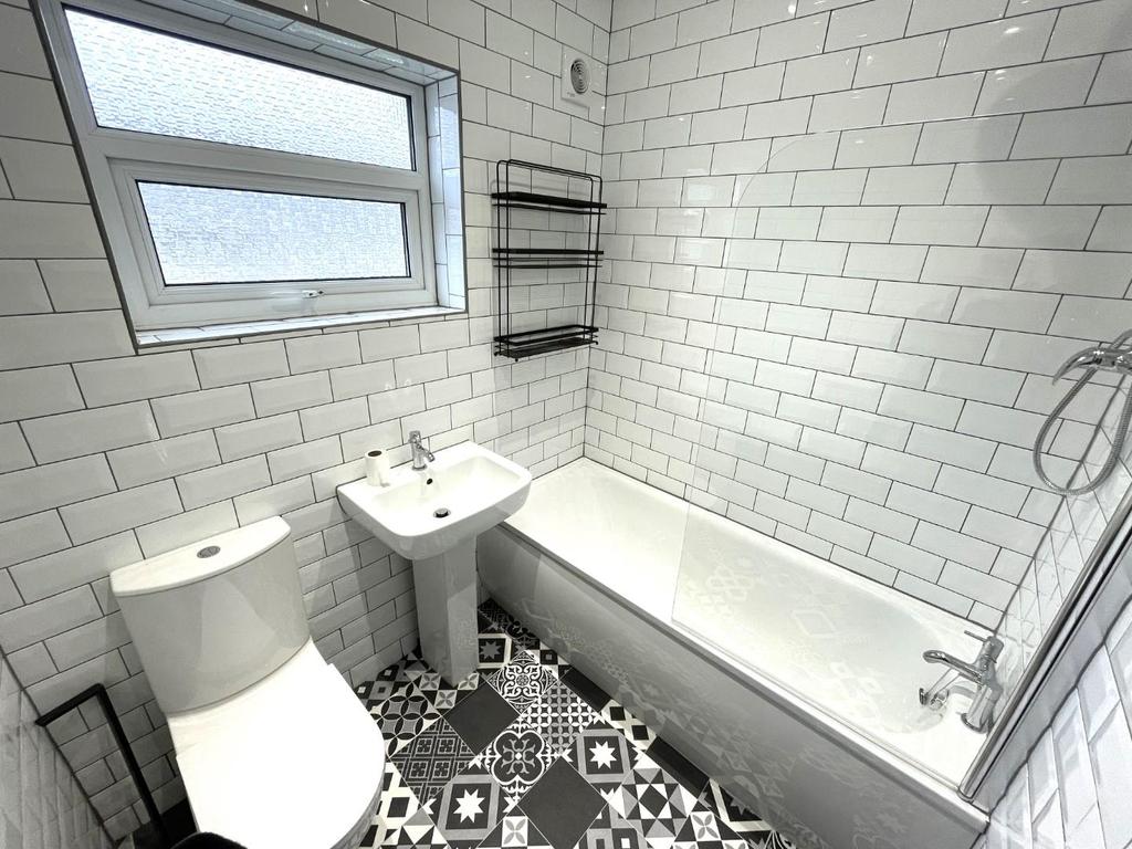 Bathroom.jpeg