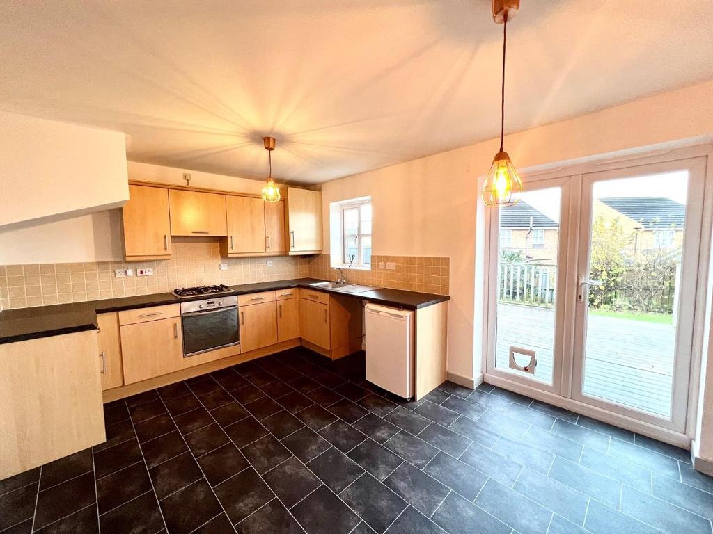 Denham Close, Bidston Hill, Prenton 3 bed house £180,000