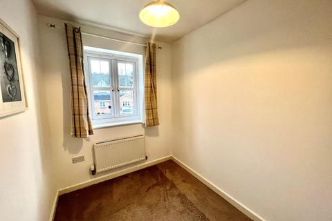 2 Denham Close, Prenton, CH43 7NB
