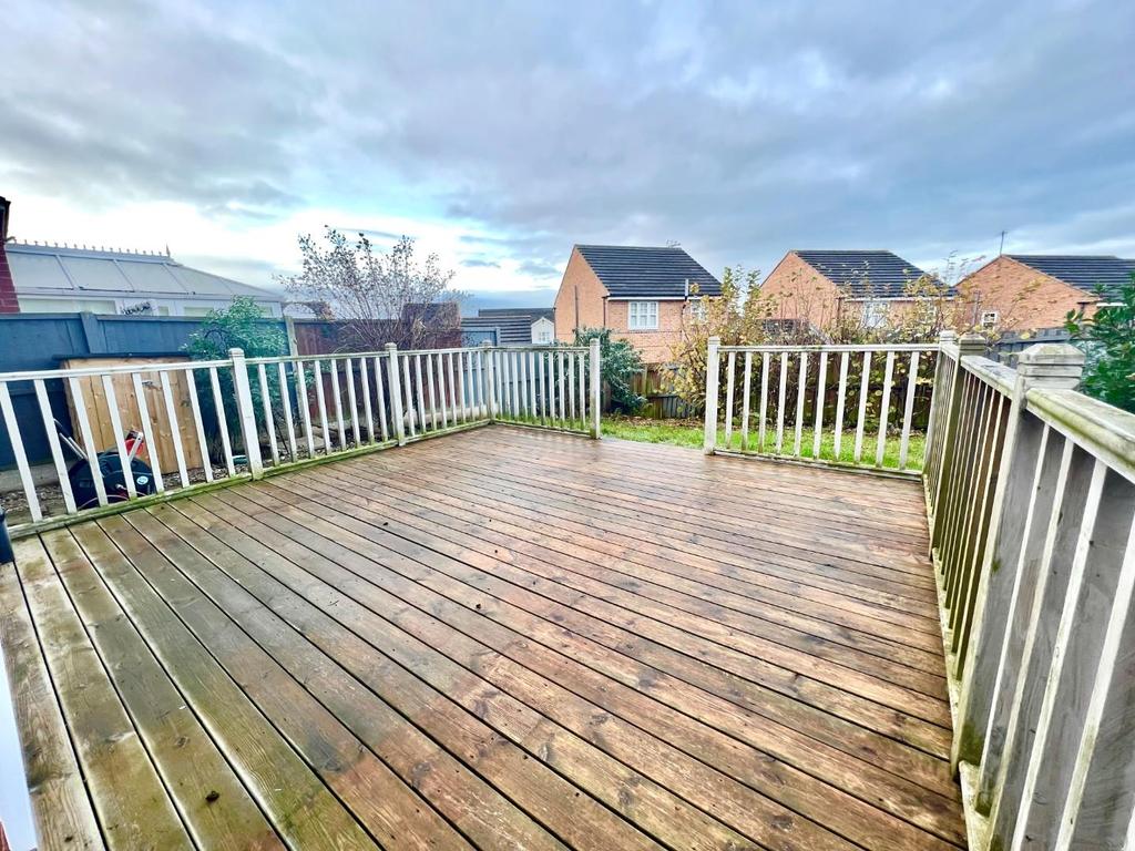 Rear Deck.jpg