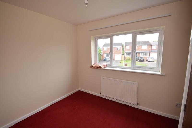 Barnstone Vale, Wakefield 2 bed semidetached house £700 pcm (£162 pw)