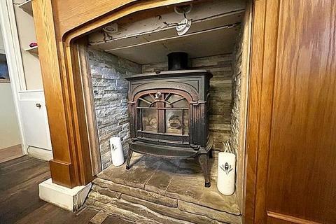 68 Doncaster Road, Darfield, Barnsley, S73 9HX