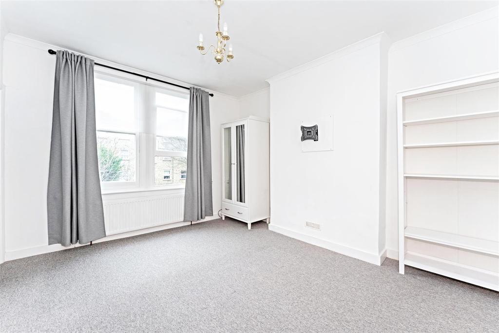 Windsor Road, Ealing, W5 Studio £1,100 pcm (£254 pw)