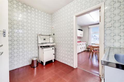 158 Preston Road, Wembley, HA9 8NJ