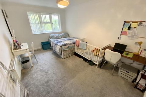 50 Campania Grove, Luton, LU3 4DD
