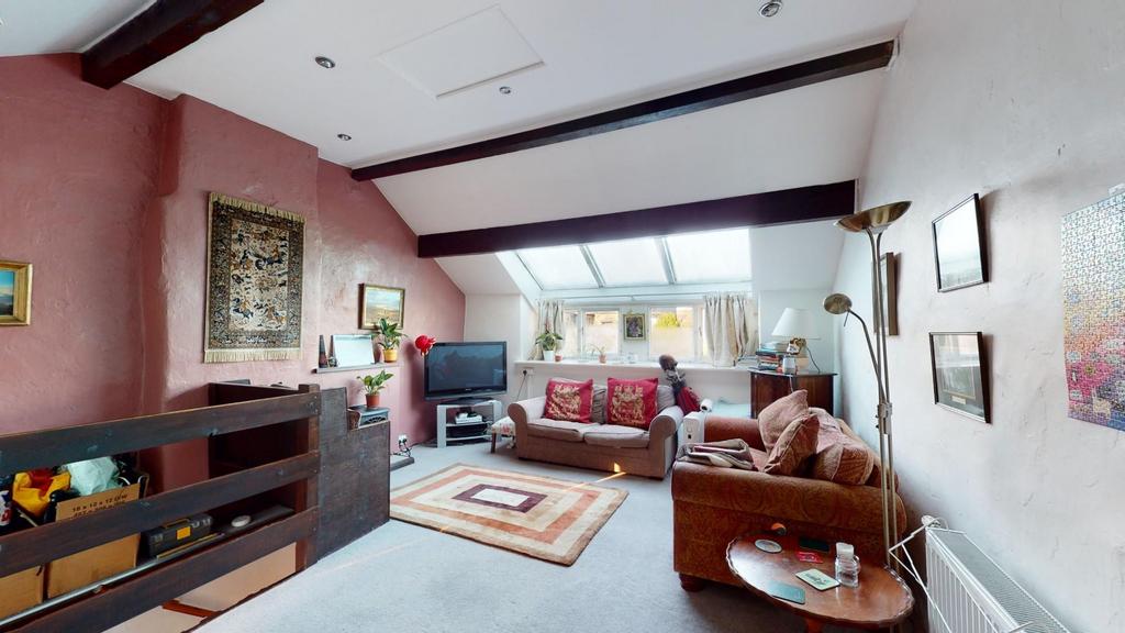 Draughton-Hall-12082022 173943.jpg