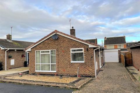 2 bedroom detached bungalow to rent - Collyers Close, Hurworth, Darlington