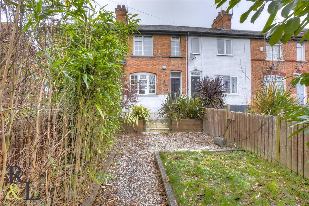 Wilford Lane Wilford Nottingham 2 bed terraced house £895 pcm (£207 pw)