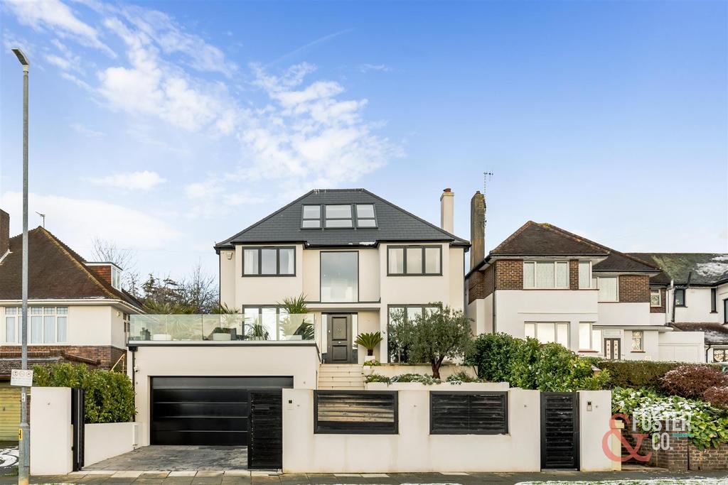 Shirley Drive, Hove 5 bed detached house £2,850,000