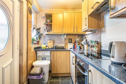 281 Heavygate Road, Sheffield, S10 1QA
