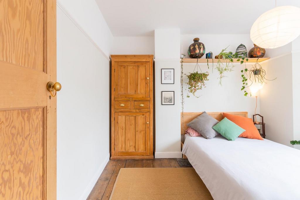 DAORETOCHTRON12 - Bedroom L.jpg