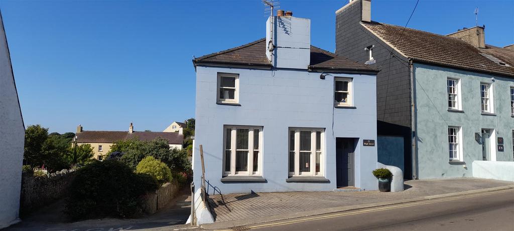 Front photo 2 high street solva.jpg
