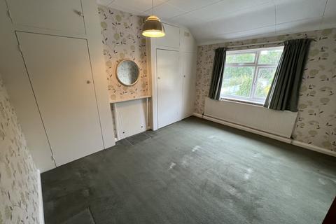 47 Halsbury Road East, Northolt, UB5 4PX