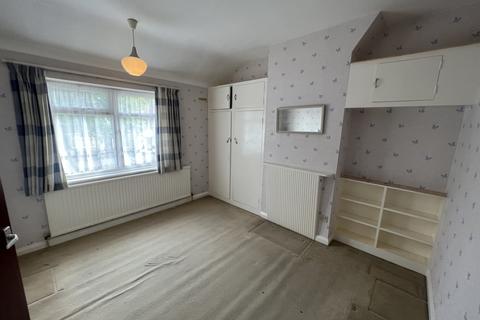 47 Halsbury Road East, Northolt, UB5 4PX