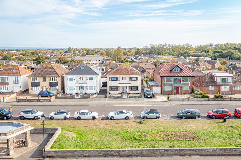 South Esplanade, BurnhamOnSea... 4 bed detached house for sale £450,000